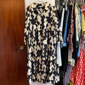 Zara Black Cream Printed Midi Dress Size Large